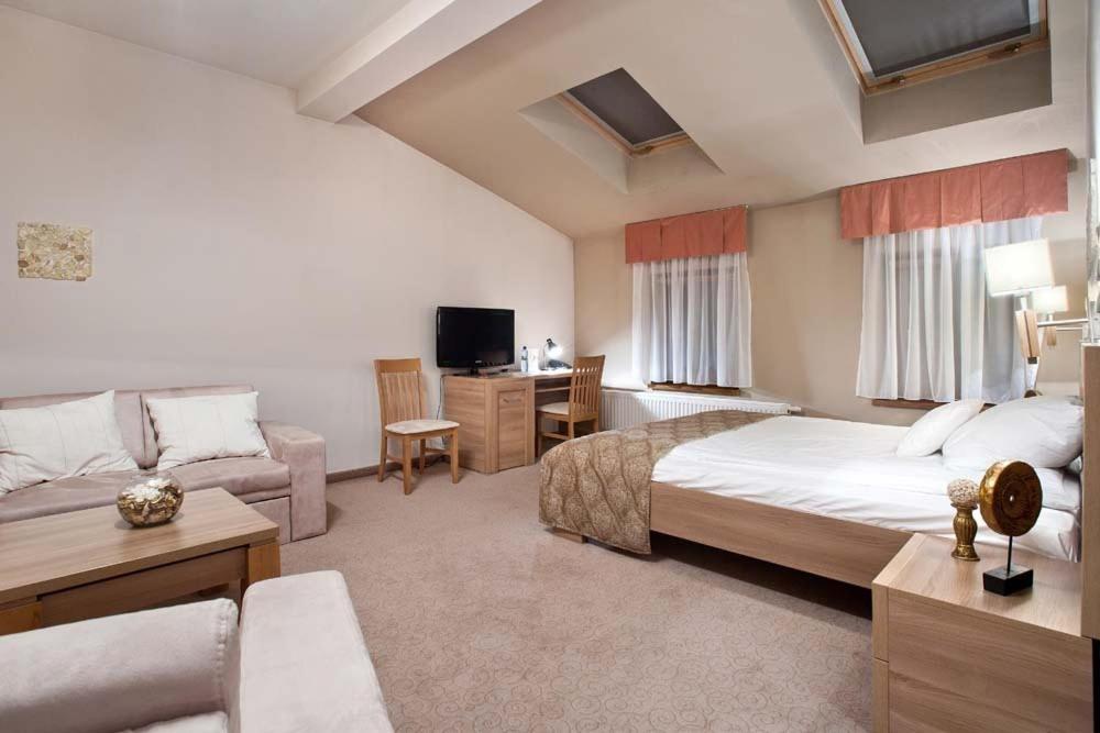 Stara Kamienica 3* Piekary Slaskie